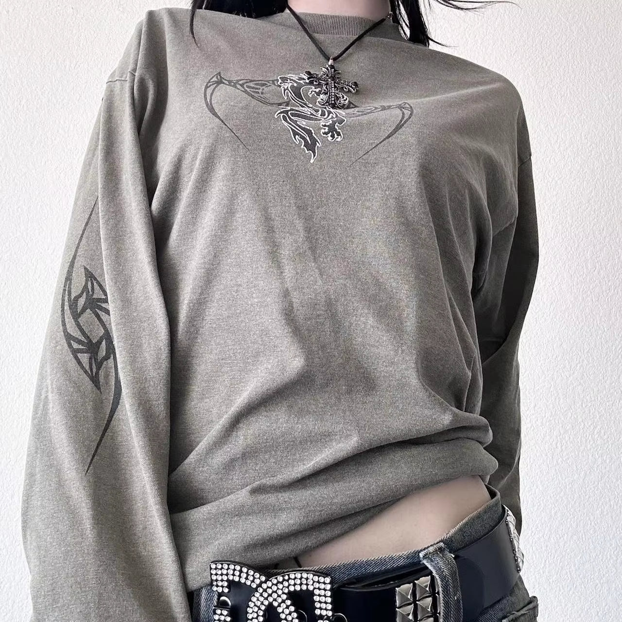 2000S Y2K Cyber Grunge Vintage T-Shirt Graphic Print O Neck Long Sleeve Tee Women Slim Fit Crop Tops Egirl Skater Emo Streetwear