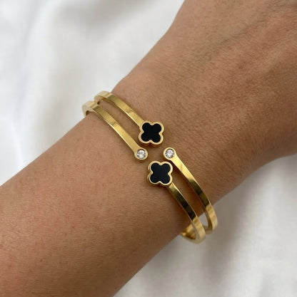 Black Shell Lucky Leaf Titanium Steel Bracelet