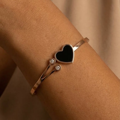 RoseBlack Heart Shape Bangle Bracelet