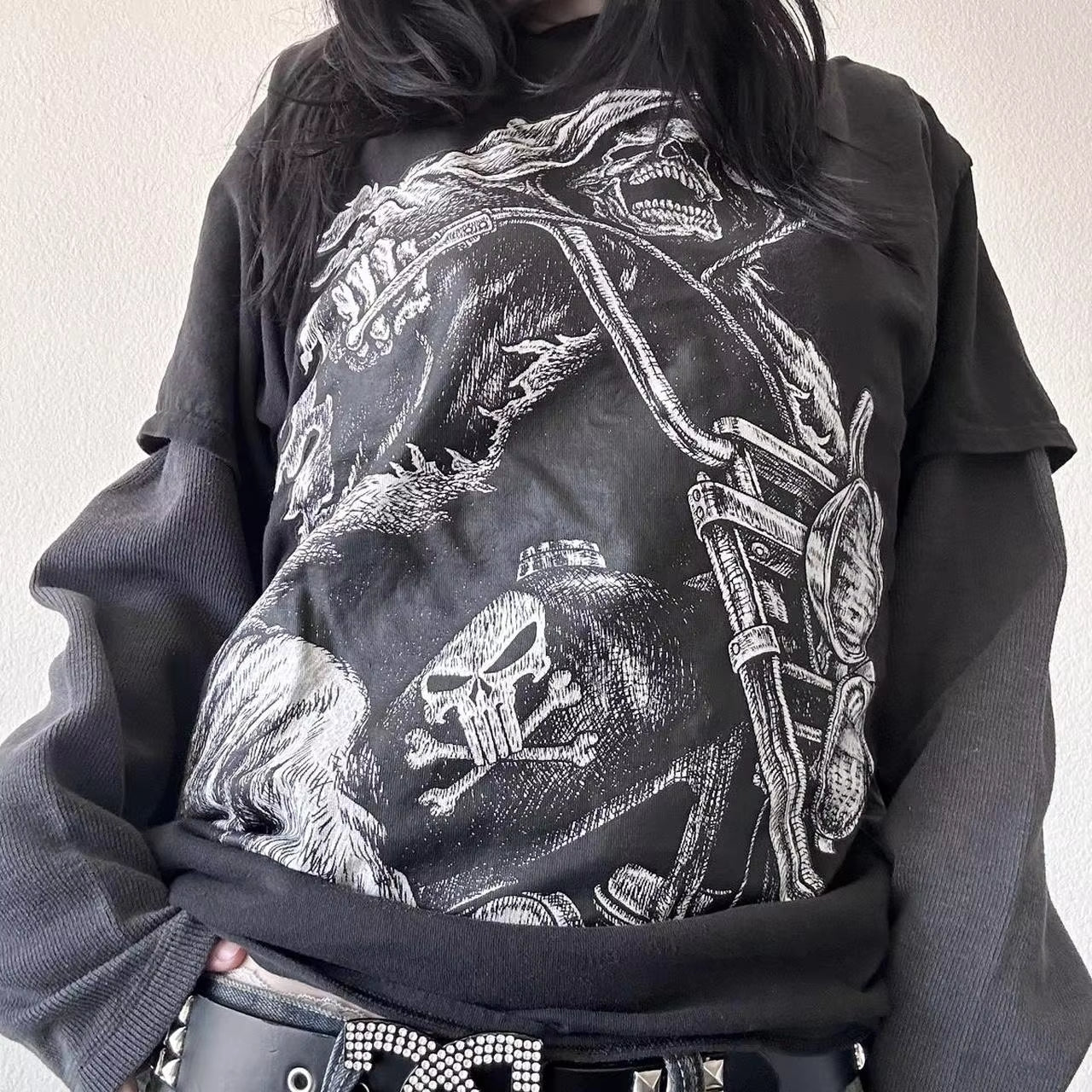 2000S Y2K Cyber Grunge Vintage T-Shirt Graphic Print O Neck Long Sleeve Tee Women Slim Fit Crop Tops Egirl Skater Emo Streetwear