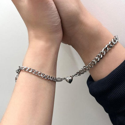Couple Bracelet with Magnetic Heart made of Stainless Steel