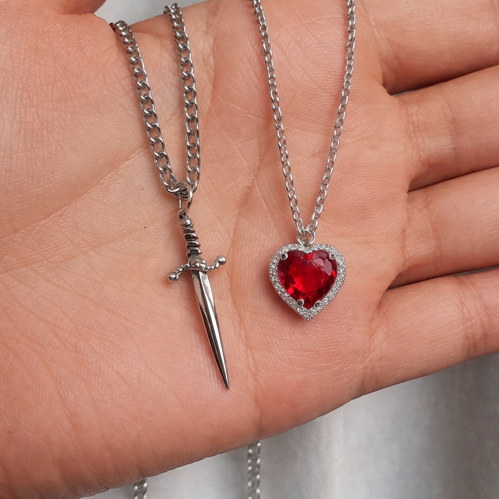 💗Heart and Sword Pendant Necklace